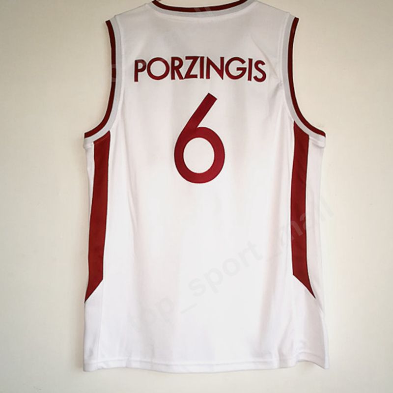 porzingis jersey large