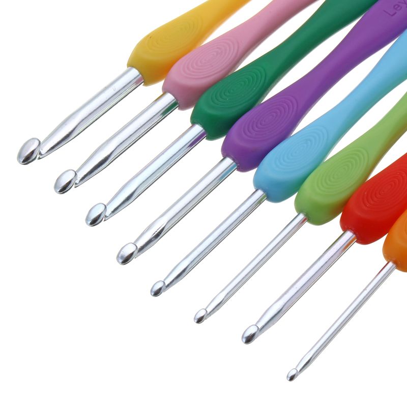 8 Pcs Crochet Hooks Ergonomic Grip Crochet Hooks Set Bright and Fun Colors 8 Siz