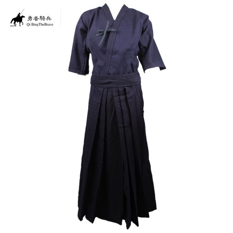 hakama japanese dress