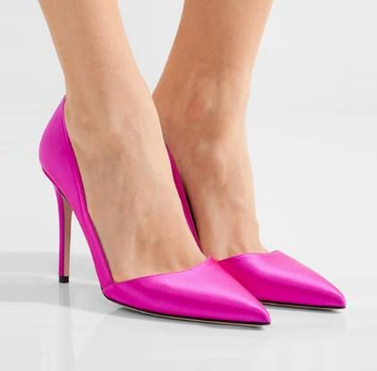 fuschia pumps