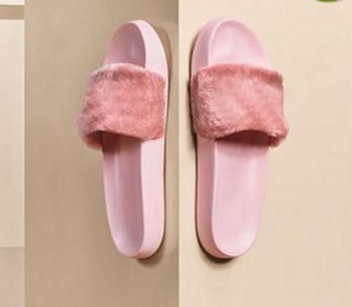 fenty sandale