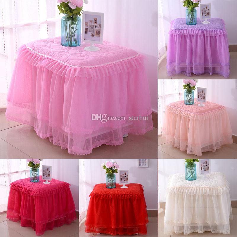 mesa com tule rosa