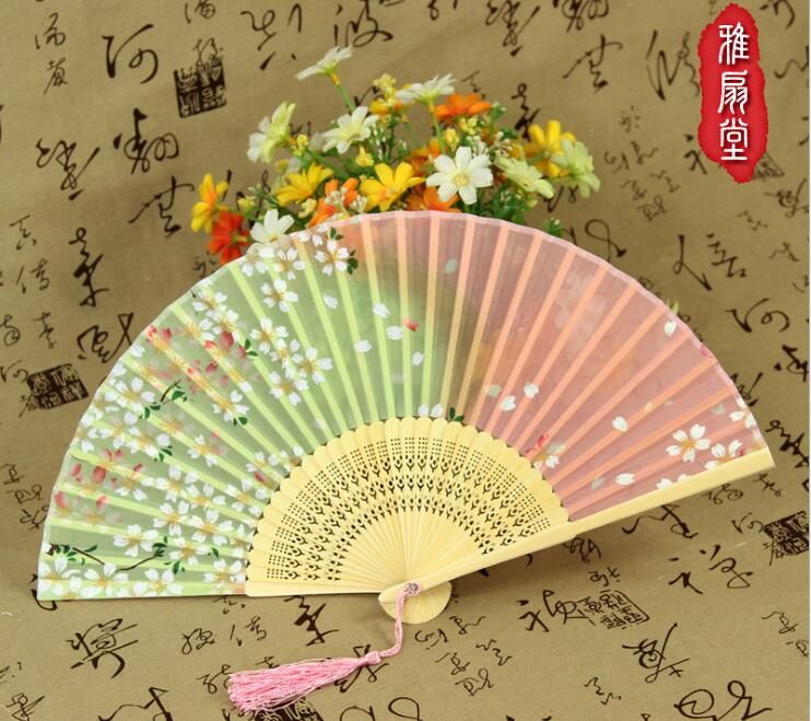 Naisidier pieghevole fan donne ventaglio 21 cm DIY Blue fans con nappa da donna Hollowed Bamboo Hand Holding ventole per festa di nozze regalo 