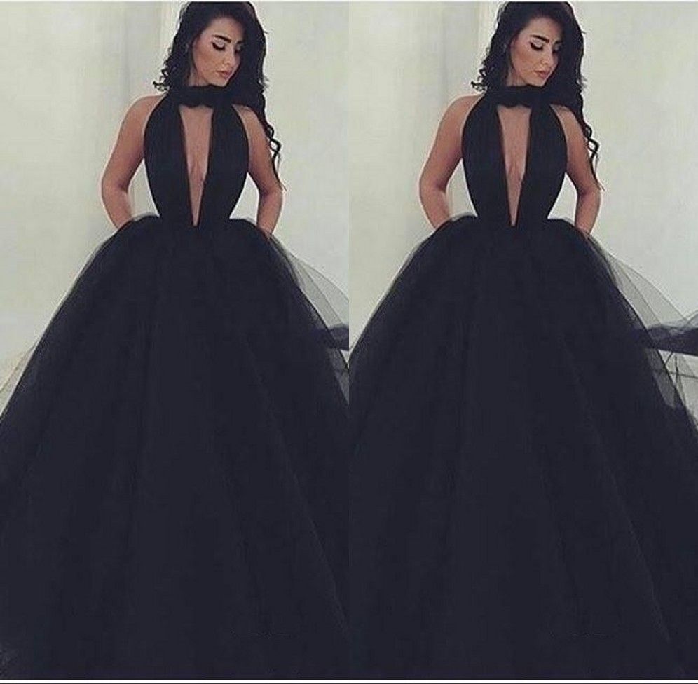Großhandel 10 Sexy Tiefer V Ausschnitt Schwarz Tüll Ballkleid Abendkleider Neckholder Sexy Backless Mit Taschen Lange Sweep Zug Abend Party Kleider Großhandel 10 Sexy Tiefer V Ausschnitt Schwarz Tüll Ballkleid Abendkleider Neckholder Sexy Backless Mit Taschen Lange Sweep Zug Abend Party Kleider