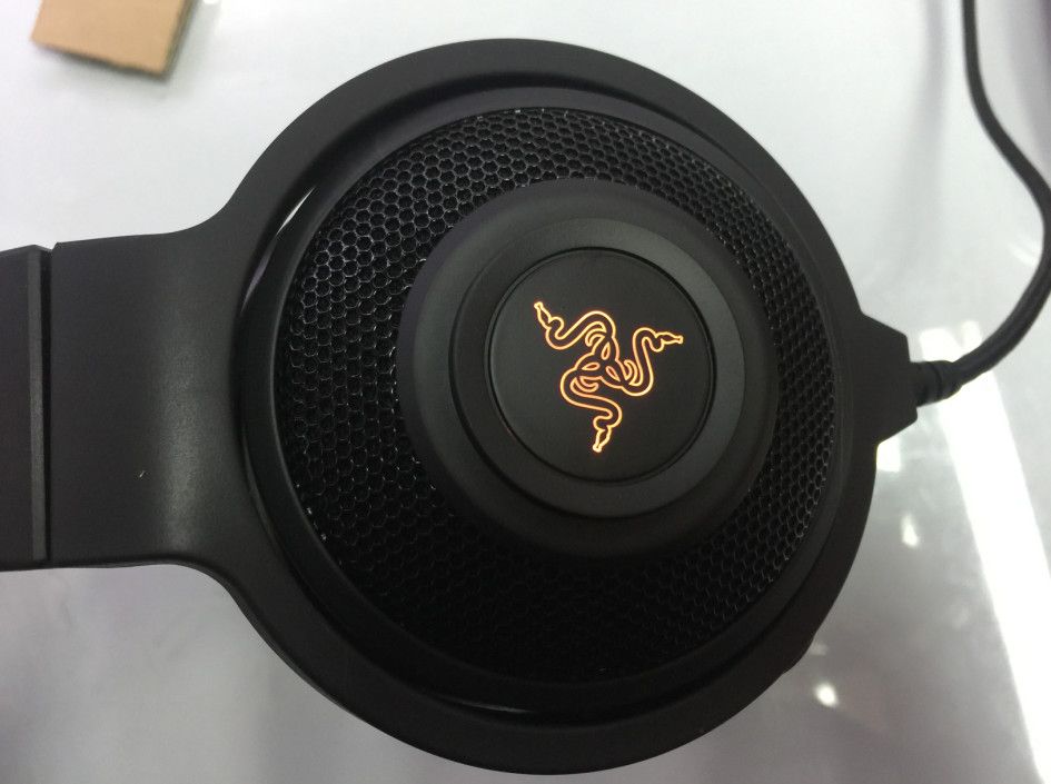 Compre Los Auriculares Para Juegos Con Sonido Envolvente Razer Kraken 7 1 V2 El Nuevo Conector Usb Chroma Para Auriculares Para Juegos Solo Funcionan Con La Version Usb De Pc A 71 65 Compre Los Auriculares Para Juegos Con Sonido Envolvente Razer Kraken 7 1 V2 El Nuevo Conector Usb Chroma Para Auriculares Para Juegos Solo Funcionan Con La Version Usb De Pc A 71 65