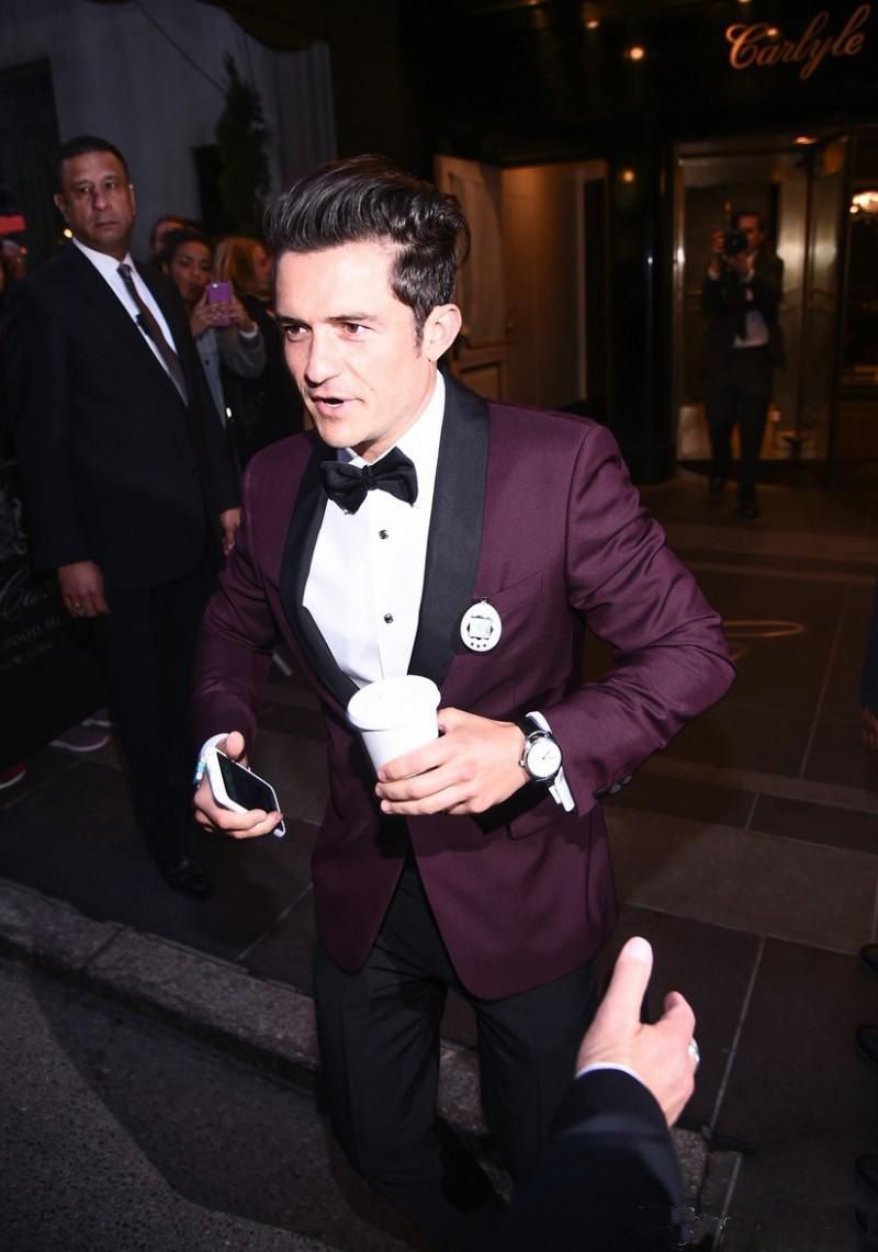 Compra Boda Apuesto Novio De Los Smokinges Jacket + Tie + Vest + Pants  Juegos De Los Hombres Por Encargo Formal Del Juego Para Hombres Wedding  Bestmen Esmoquin Barato 2020 2021 Barato 