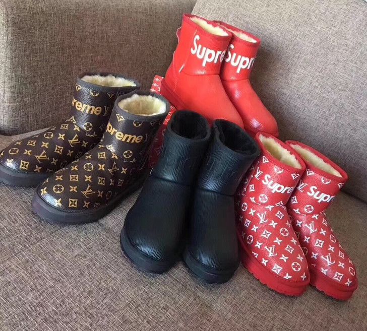 LOUIS VUITTON X SUPREME UGG Wool Boots 