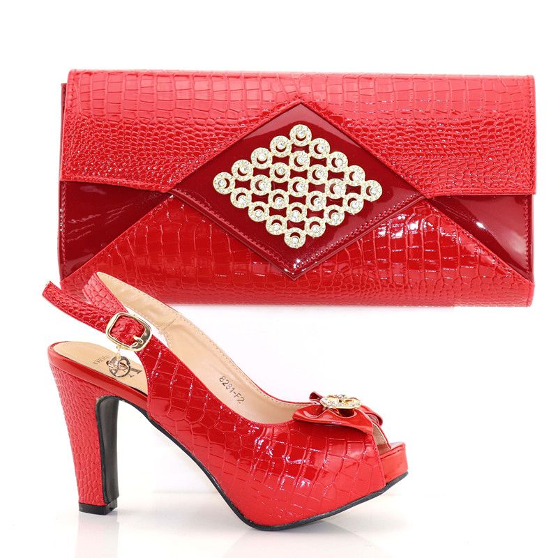 Acquistare Scarpe Da Donna E Set Di Scarpe Da Donna Scarpe Da Donna Con  Borsa Set In Scarpe Rosse E Borsa Da Abbinare A Un Set Di Borse Da Donna Di  Alta