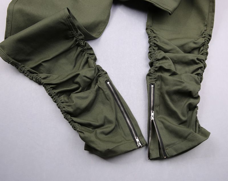 Joggers With Zippers At The Bottom 