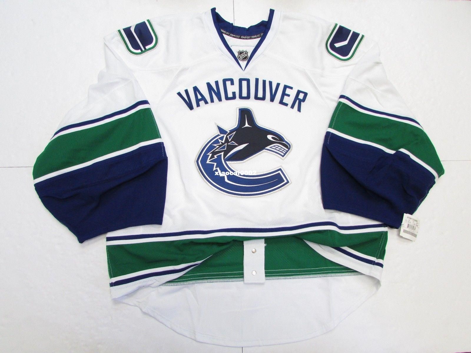 canucks edge jersey