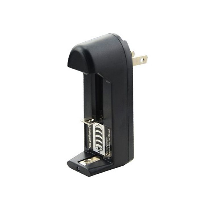 Single Slot 18650 Battery Charger US Plug for 18650 Lithium Rechargeable Battery