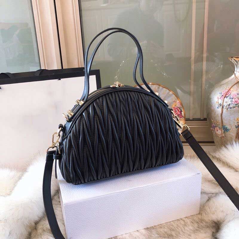 model sac a main 2019