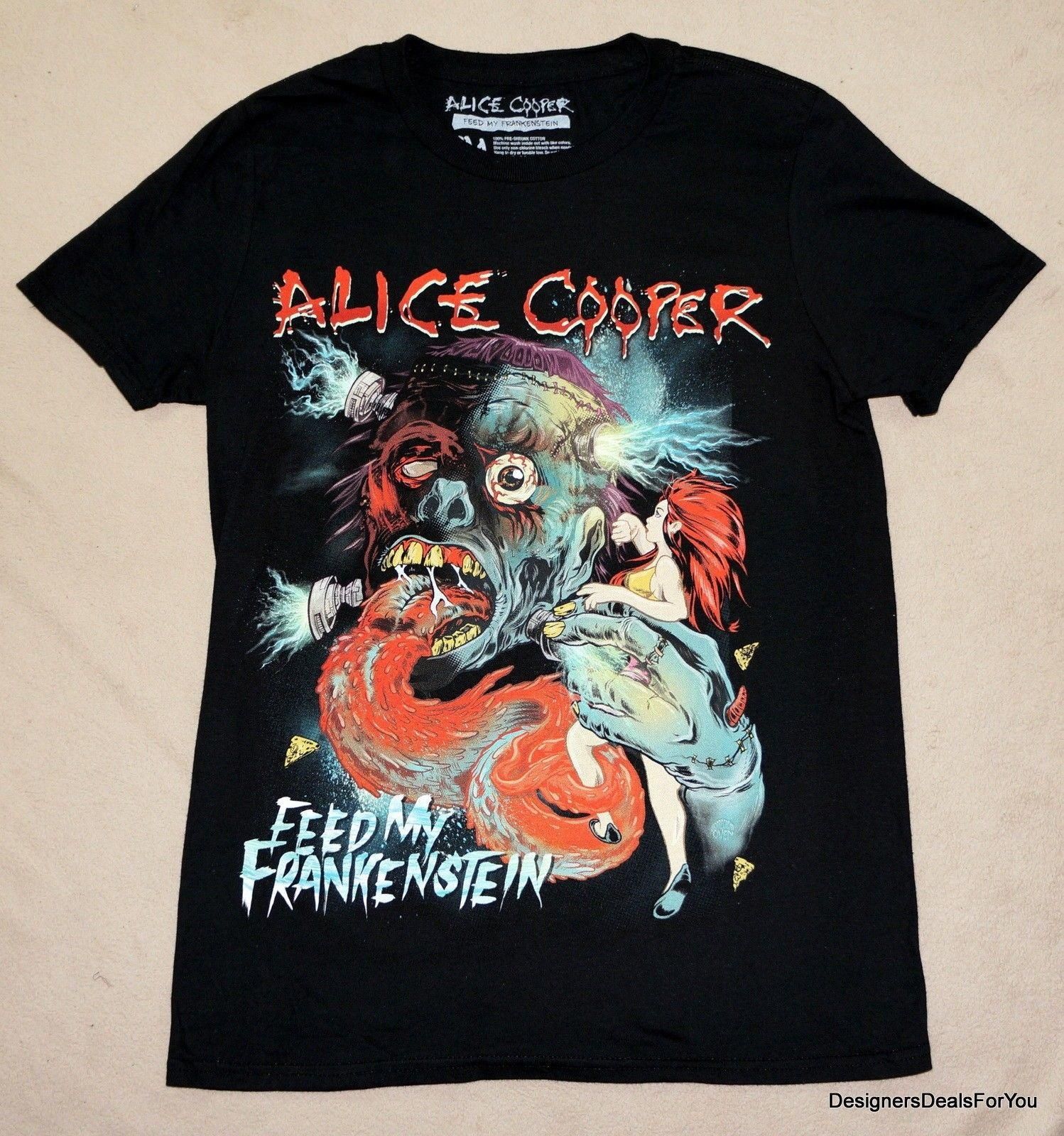 Mens T-Shirt Alice Cooper from The Inside Round Neck Fashion Short Sleeve T-Shirt Mens T-Shirt Alice Cooper from The Inside Round Neck Fashion Short Sleeve T-Shirt