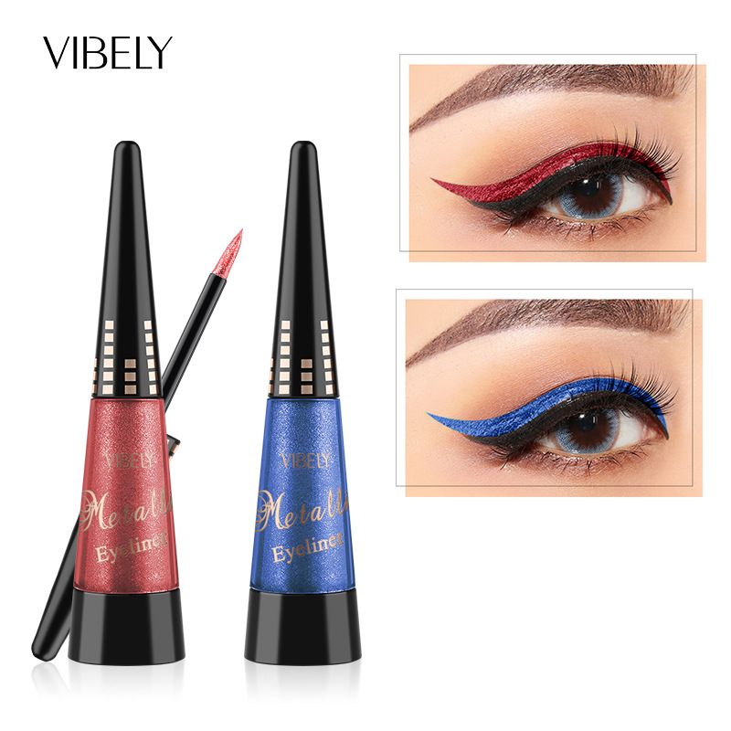 metallic eyeliner
