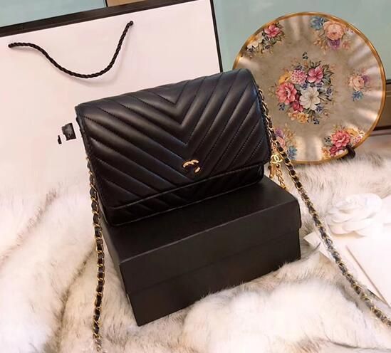Summer Korean Version Of The New Top Layer Genuine Leather Metal