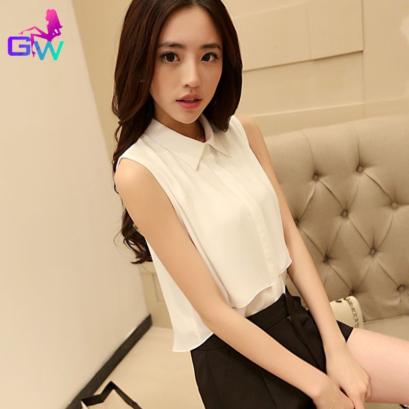 peter pan collar sleeveless top