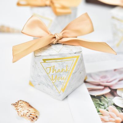 European Diamond Shape Green Leaves Forest Style Candy Boxes Wedding Favors Bomboniere Thank You Gift Box Party Chocolate Box Large Wedding Favor Boxes Laser Cut Favor Boxes From Kiss U 16 09 Dhgate Com