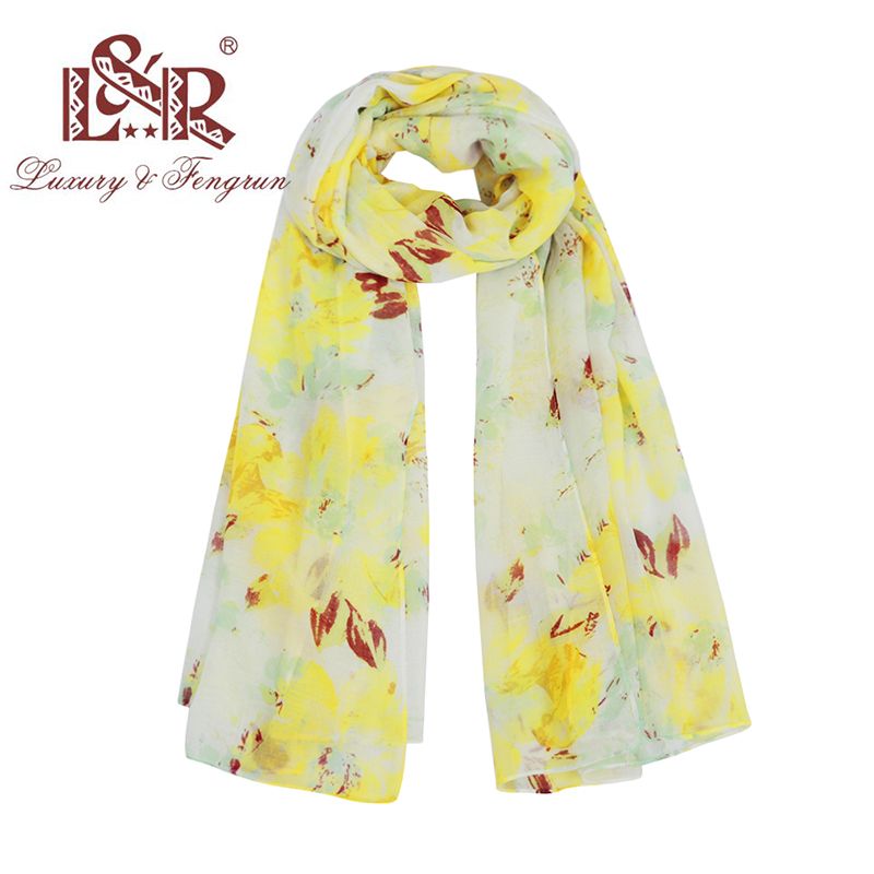 short cashmere scarf