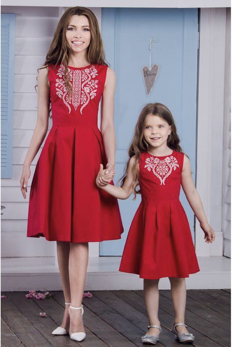 mother daughter red dresses