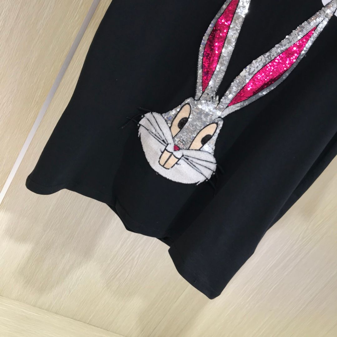bugs bunny sequin sweater