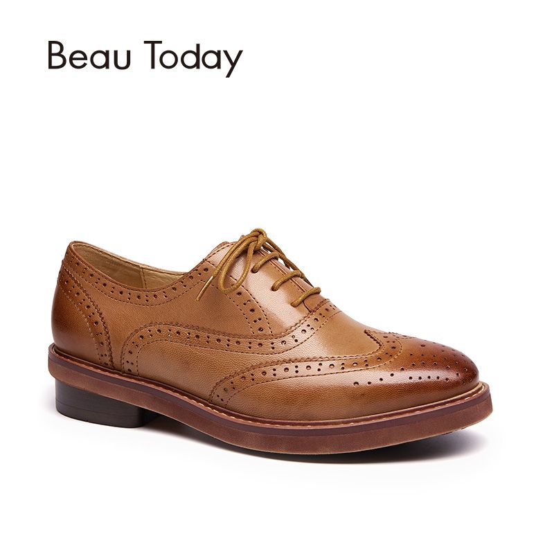 female wingtip shoes