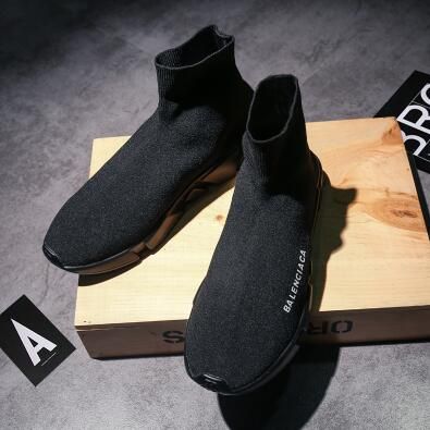 boite balenciaga speed trainer