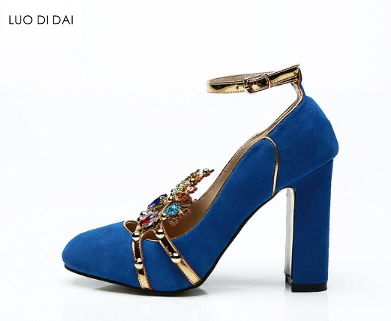 2018 дамы старинные насосы женщины острым носом алмазные насосы партия обувь платье обувь горный хрусталь высокие каблуки коренастый каблук синий высокие каблуки