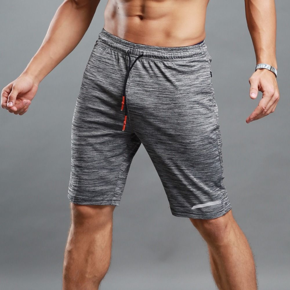 jogging shorts with pockets
