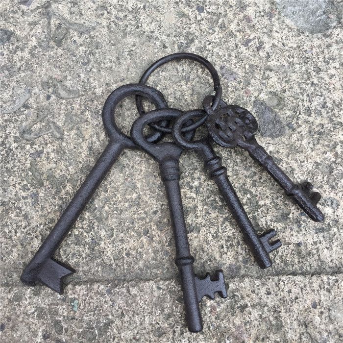 2020 Iron Key Set Old Style Jailer 1800s Slave Antique