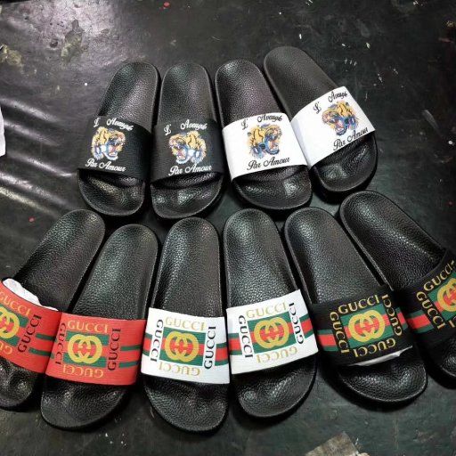 2018 Designer Slides Luxury Y1 Gc Brand Women Men Sandals Luxury Slippers Flip Flops Rihanna Sandals Non Slip Summer Slippers Slippers Childrens