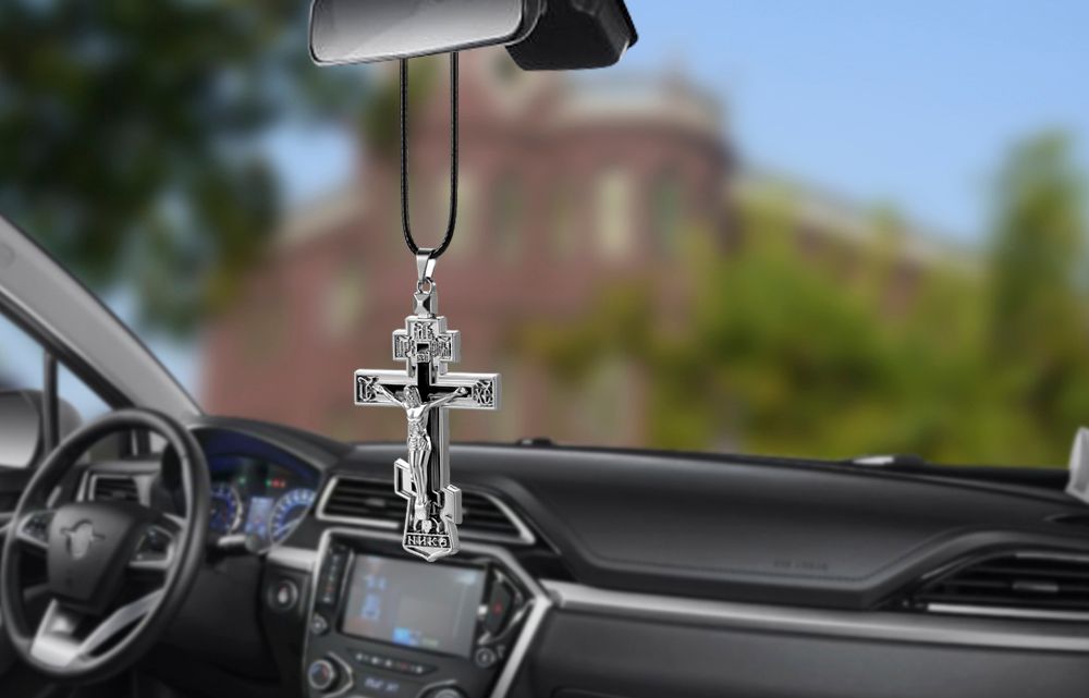 Charms Metal Jesus Crucifix Cross Car Rearview Mirror Decoration Hanging Pendant Automobiles Decor Ornaments Accessories Gifts Interior Car Interior