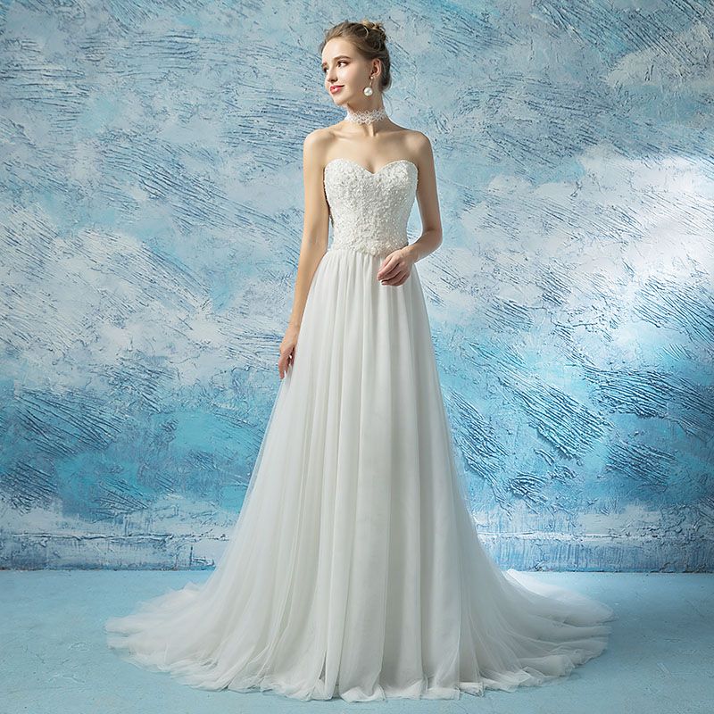 Discount 2019 Special Offer Modest Beach Wedding Dresses A Line Sweetheart Neck Apliques Bridal Dresses Court Train Country Gowns Real Photos Simple