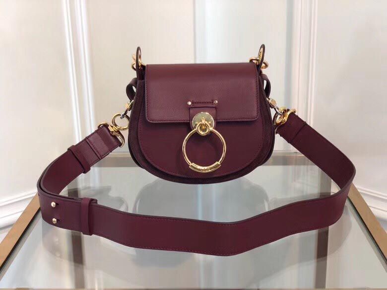 chloé small tess leather saddle bolsa