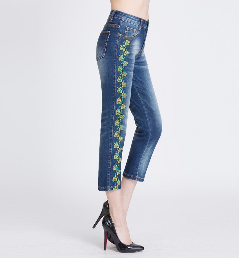 Großhandel Damen Designer Jeans National Style Capri Hosen Gestickte Blume Gerade Dünne Damen Stretch Dünne Hose Sommer Frühling Herbst Von Großhandel Damen Designer Jeans National Style Capri Hosen Gestickte Blume Gerade Dünne Damen Stretch Dünne Hose Sommer Frühling Herbst Von