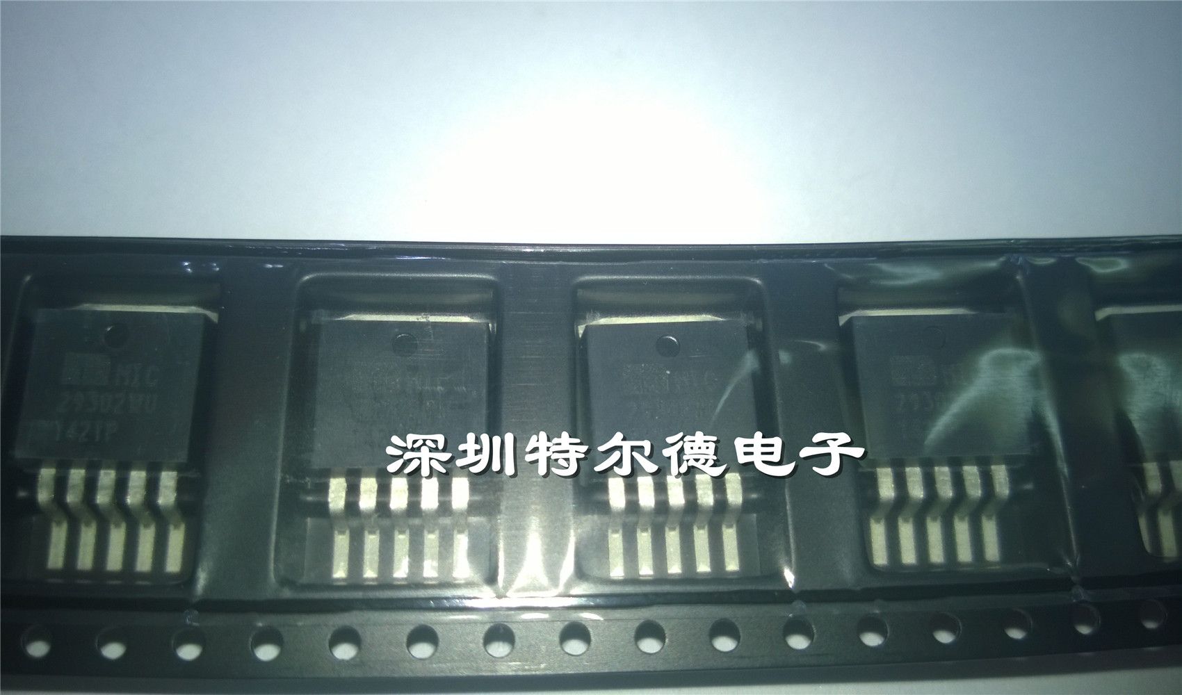 10pcs MIC29302WU PMIC Voltage Regulator TO-263-5