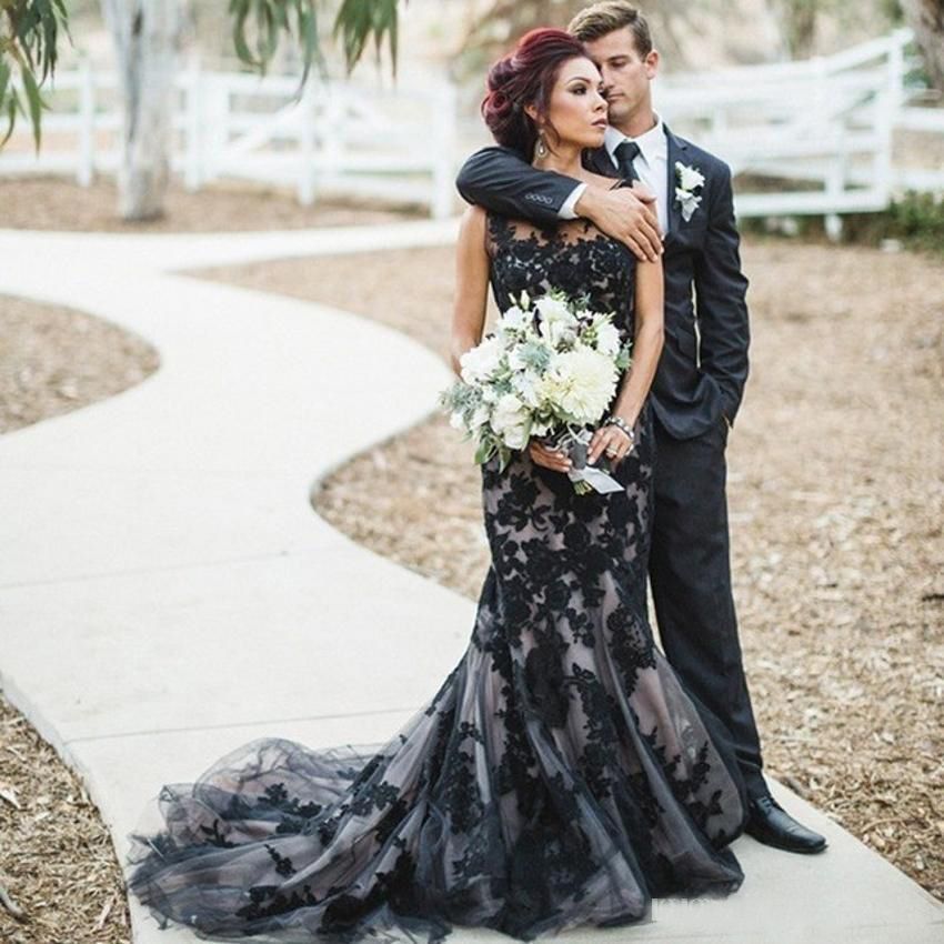 black marriage dress