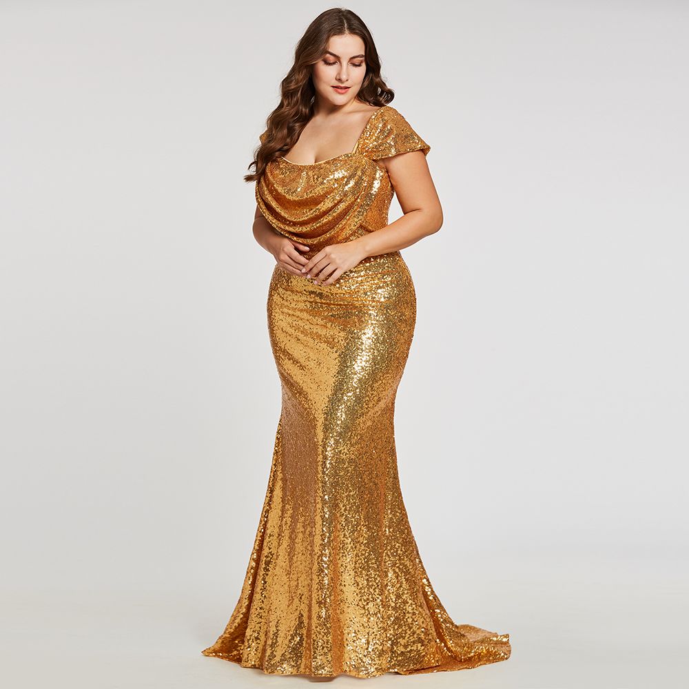 vestido dourado plus size