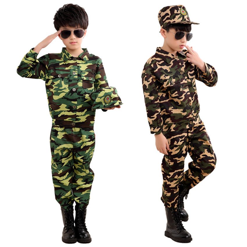 Foto Operador de fuerzas especiales en ropa de camuflaje de invierno de  Getmilitaryphotos en Envato Elements