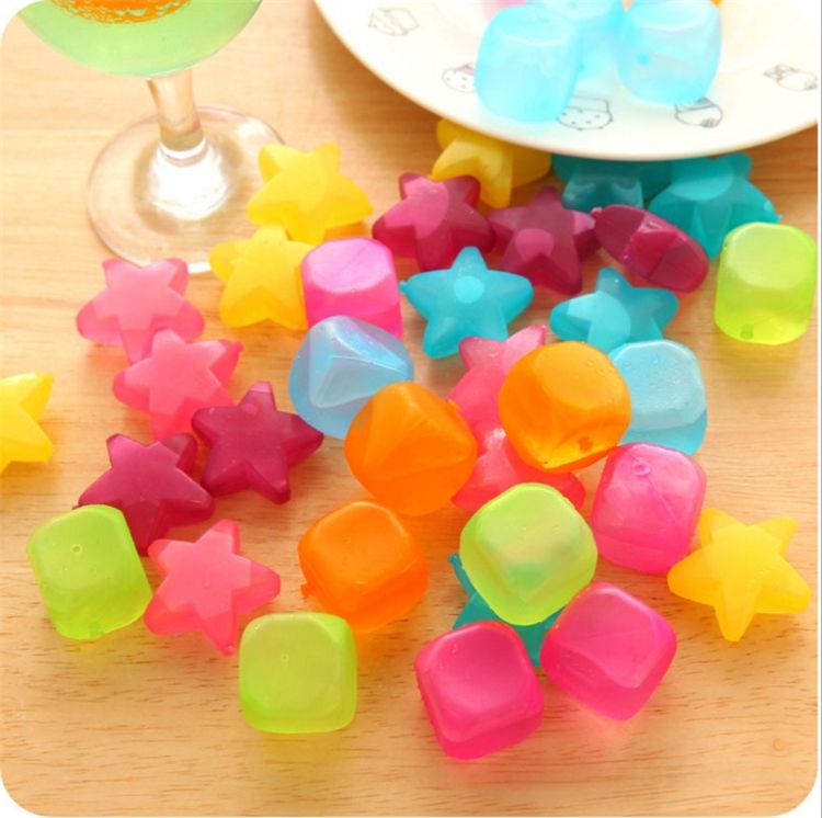 20Pcs/Set Reusable Plastic Ice Cubes Multicolour Cooling Drinks Bar Party Tools 20Pcs/Set Reusable Plastic Ice Cubes Multicolour Cooling Drinks Bar Party Tools