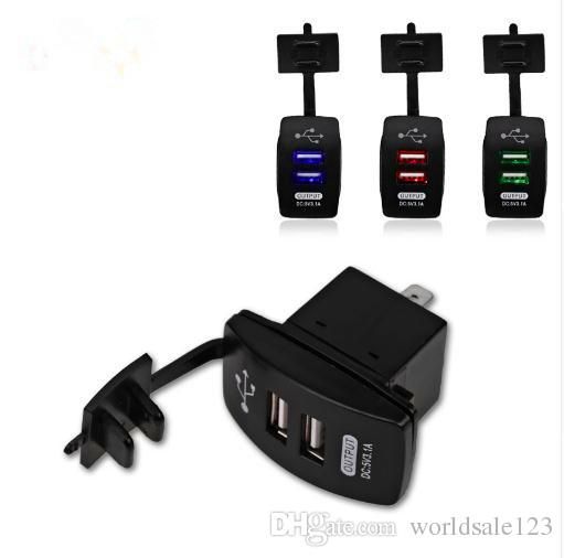 Caricabatteria Adattatore Dual USB Presa Accendisigari per 12V Auto con Supporto 