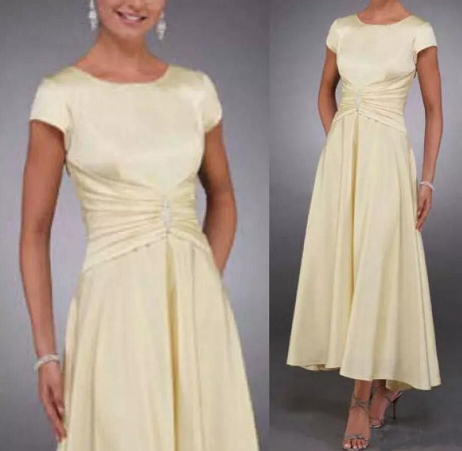 groom simple dress