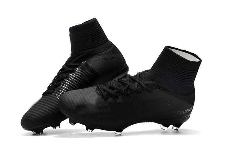 ronaldo boots black