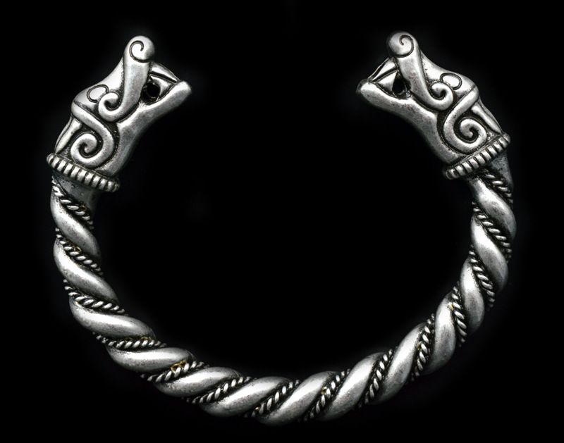 mens costume jewelry