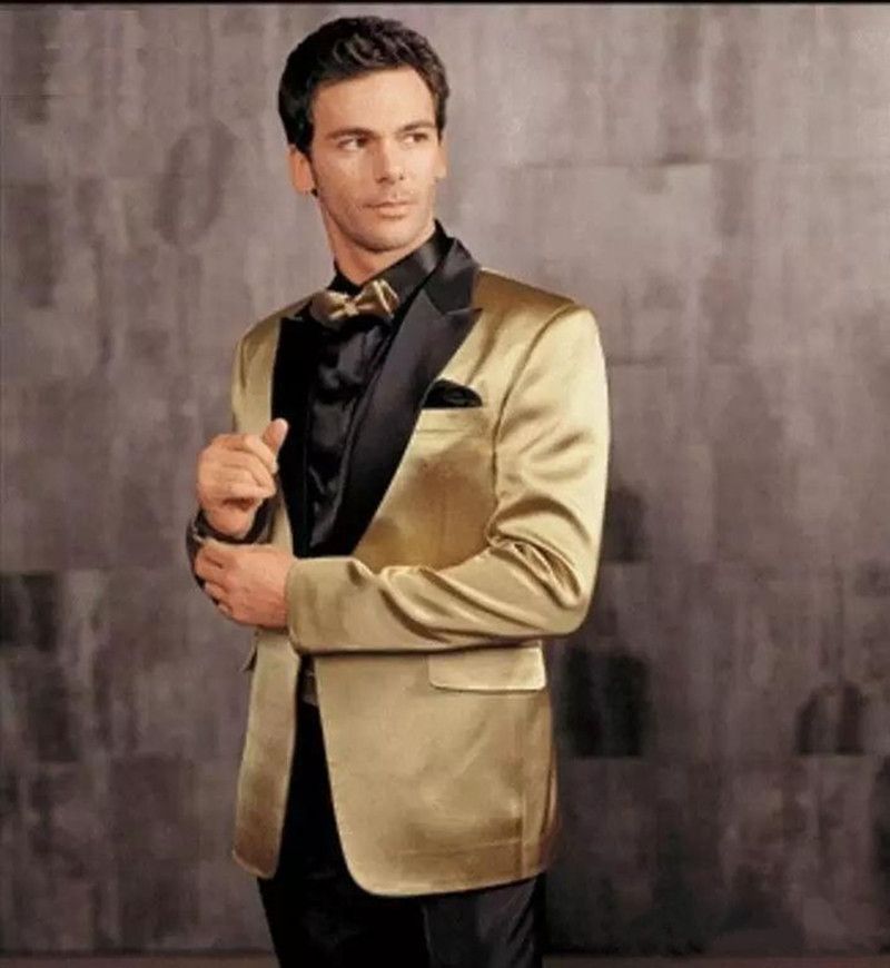 Acquistare Vestito Da Uomo Formale Di Nuovo Design Oro Con Smoking Smoking  Dello Sposo Bavero Nero Abiti Da Sposo Di Promenade Giacca + Pantaloni +  Fiocco Economico | Consegna Veloce E Qualità | DHgate Italy