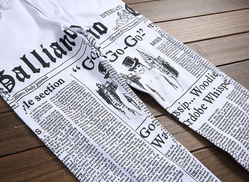 Großhandel Herren Jeans Robin Art Hosen Englische Zeitung Printed Cotton Hohe Elastische Beiläufige Demin Hosen Für Verkauf Von Blueberry12, $46.96 Großhandel Herren Jeans Robin Art Hosen Englische Zeitung Printed Cotton Hohe Elastische Beiläufige Demin Hosen Für Verkauf Von Blueberry12, $46.96
