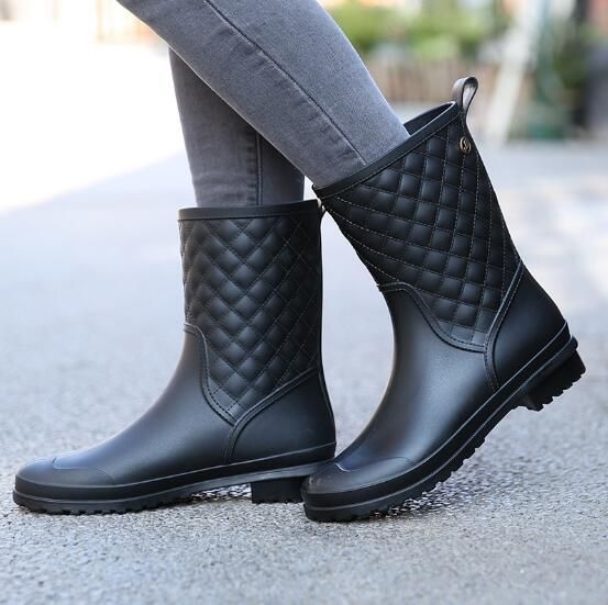 fashionable rain boots