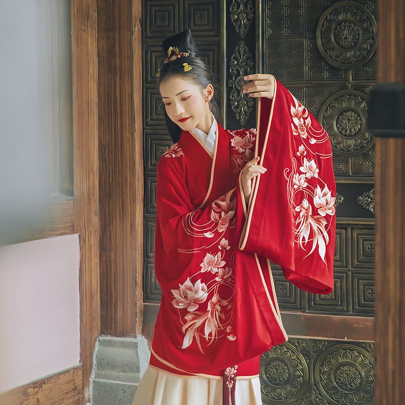 Traditional Hanfu Wedding Dress