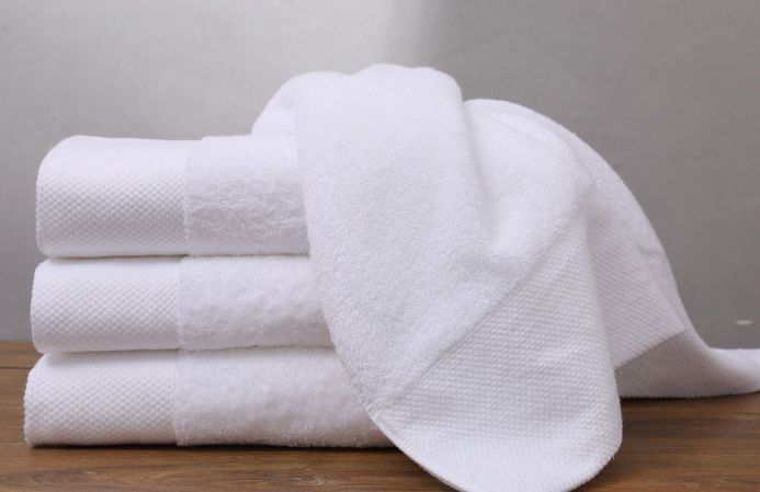cheap white towels