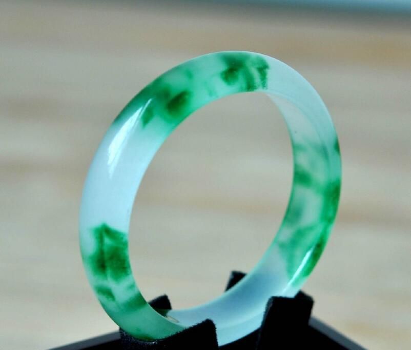 blue jade bangle