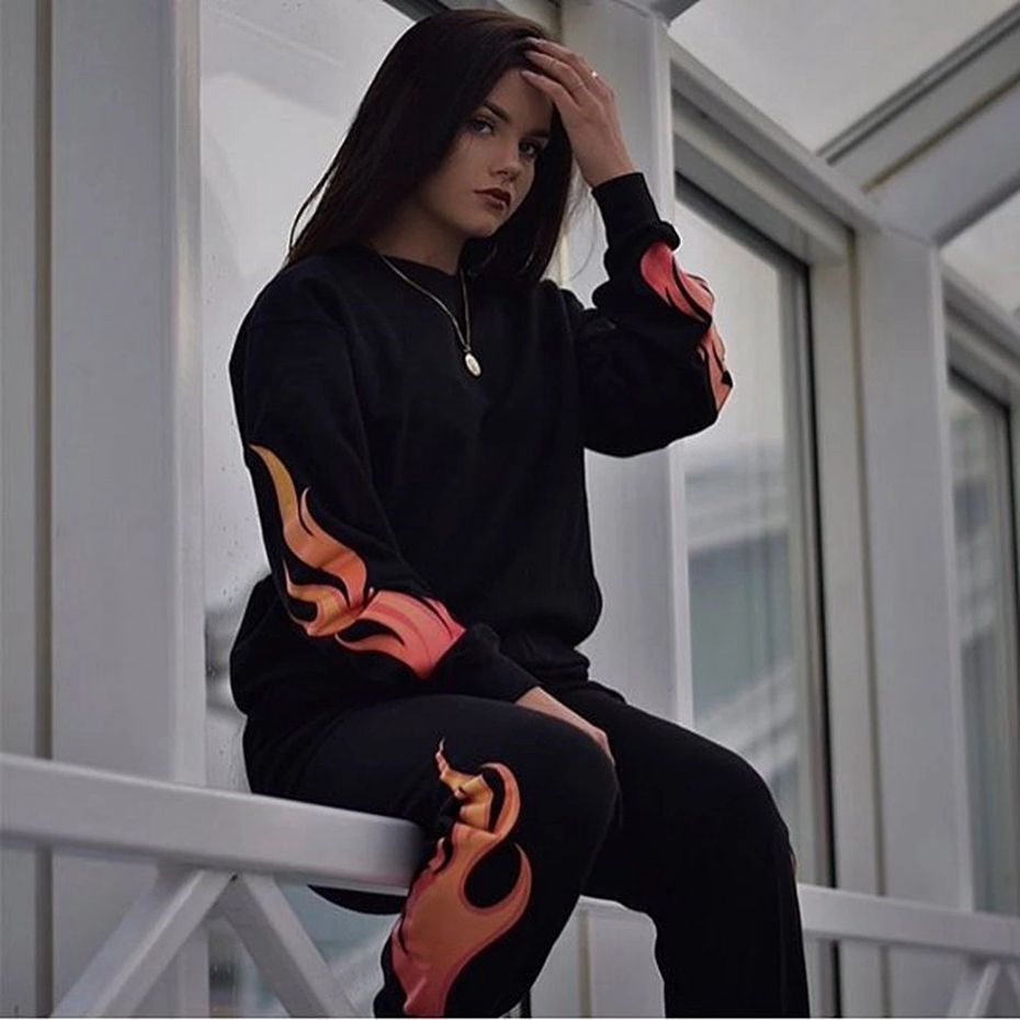 Compra Juego De 2 Piezas FUMA FUELO FUELO LLAMADA Impresión De Manga Larga  Sudadera Tops + Pantalones Trajes De Sudor Casual Dos Piezas Mujer Casaul  Tacksuit Femenino Barato | Entrega Rápida Y